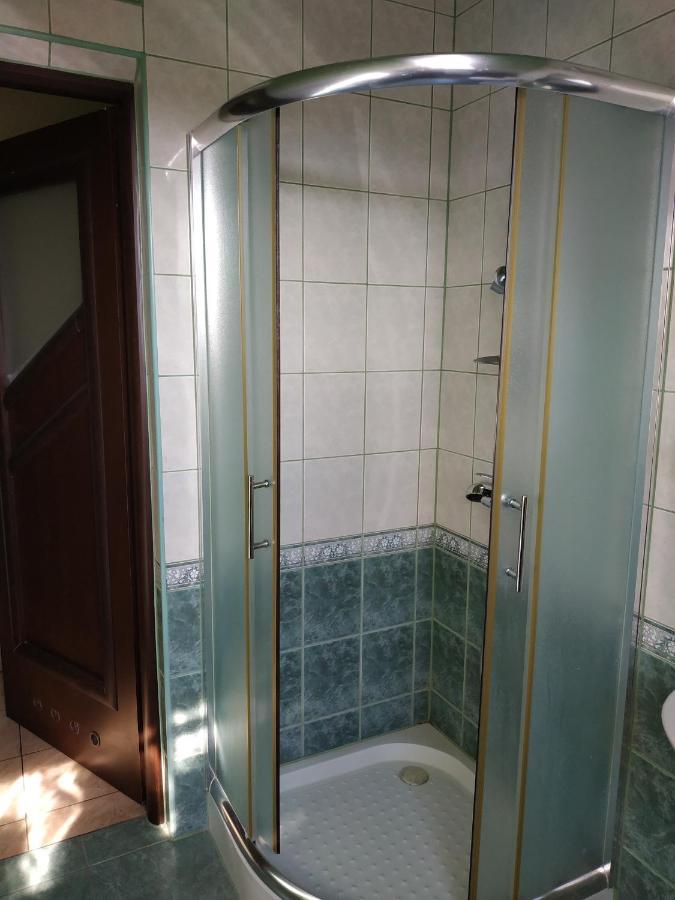 Pokoje U Bryksego Hotel Dursztyn ภายนอก รูปภาพ