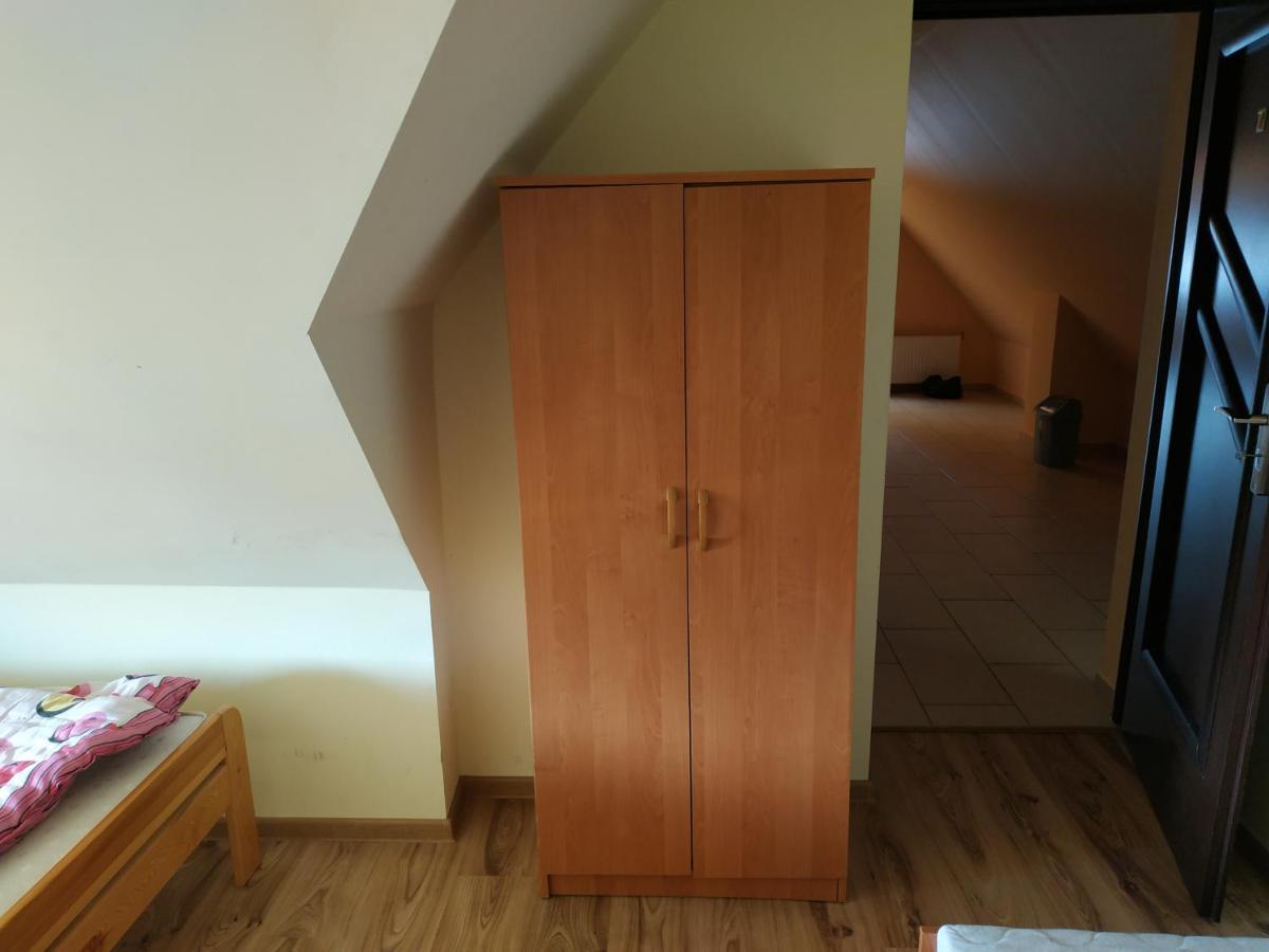 Pokoje U Bryksego Hotel Dursztyn ภายนอก รูปภาพ