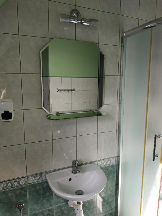Pokoje U Bryksego Hotel Dursztyn ภายนอก รูปภาพ